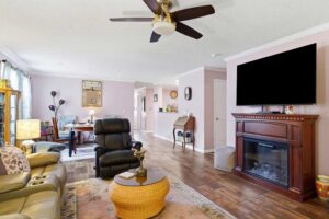 2039 eastlyn conway living room