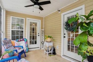 131 veranda way 2b porch